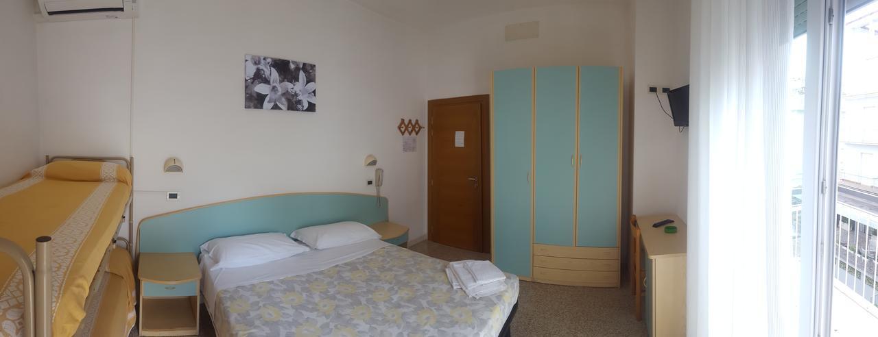 Hotel Luana Rimini Eksteriør billede